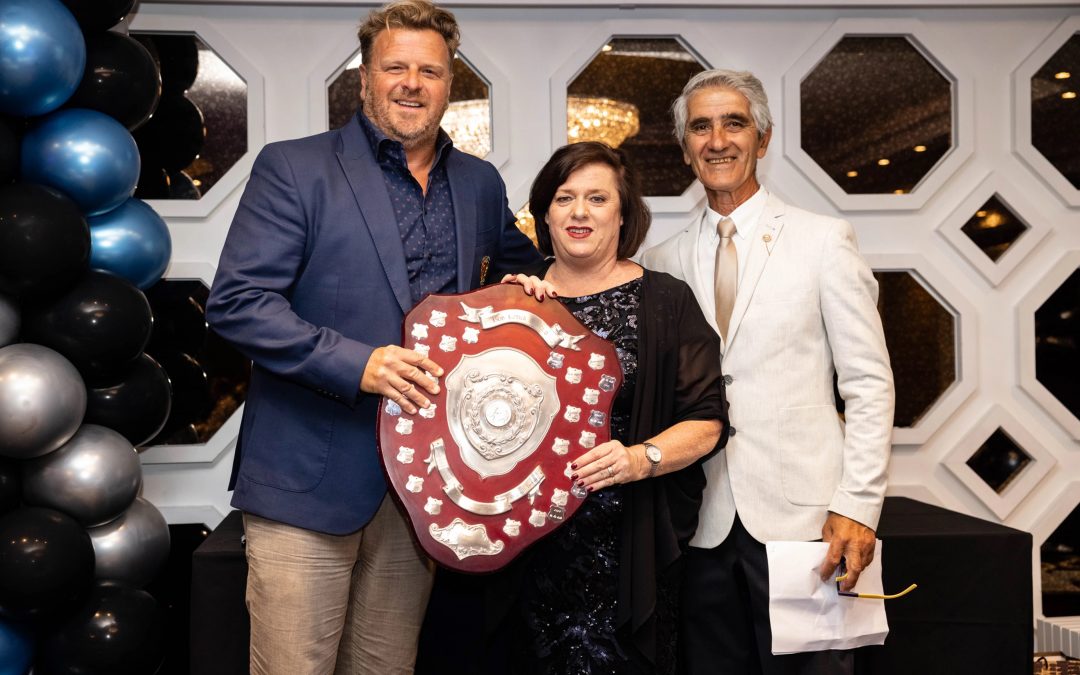 De La declared Club Champs at Cronulla JRL awards
